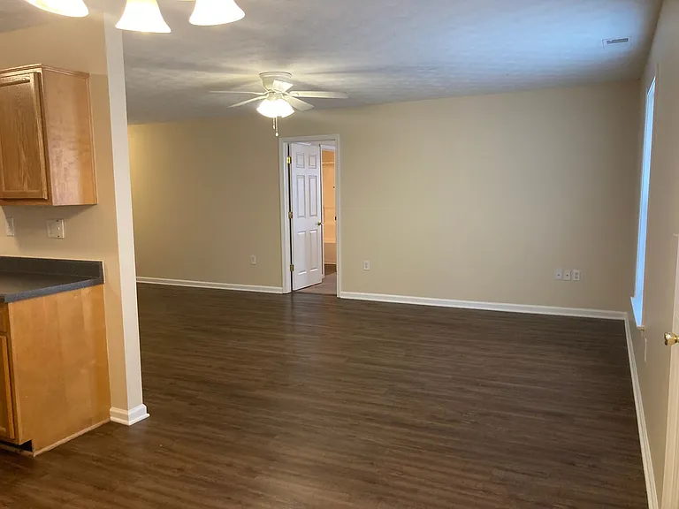 109 Kestrel Ct — Photo 30