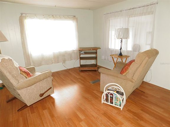 3rd image of 3246 Osage Dr