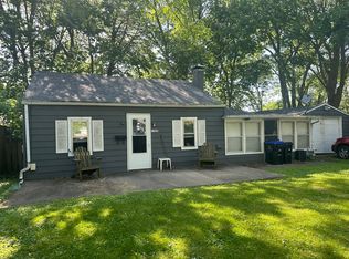1205 Wright St, Bloomington, IL