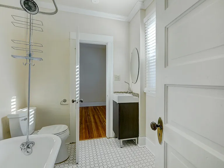1617 E 23rd Ave — Photo 19