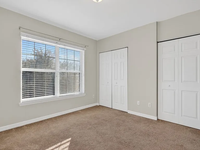 340 E Ashley St — Photo 12