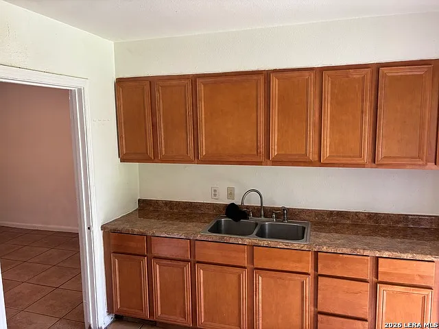 1406 Kendalia Ave #1 — Photo 5