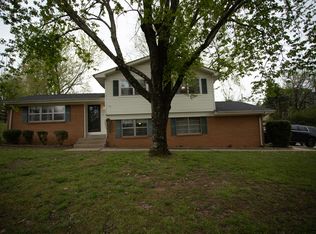 202 E Elm St, Russellville, AR 72802