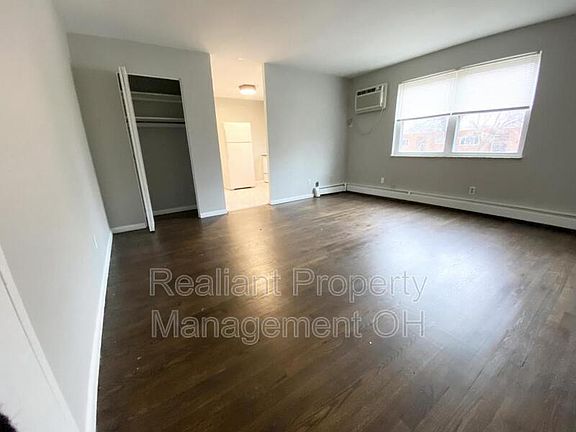 2nd image of 3822 Washington Ave #10