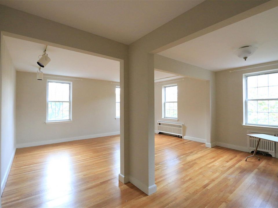 1st image of 1716 Cambridge St APT 25