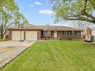 5018 NW Dawdy Dr, Topeka, KS 66618