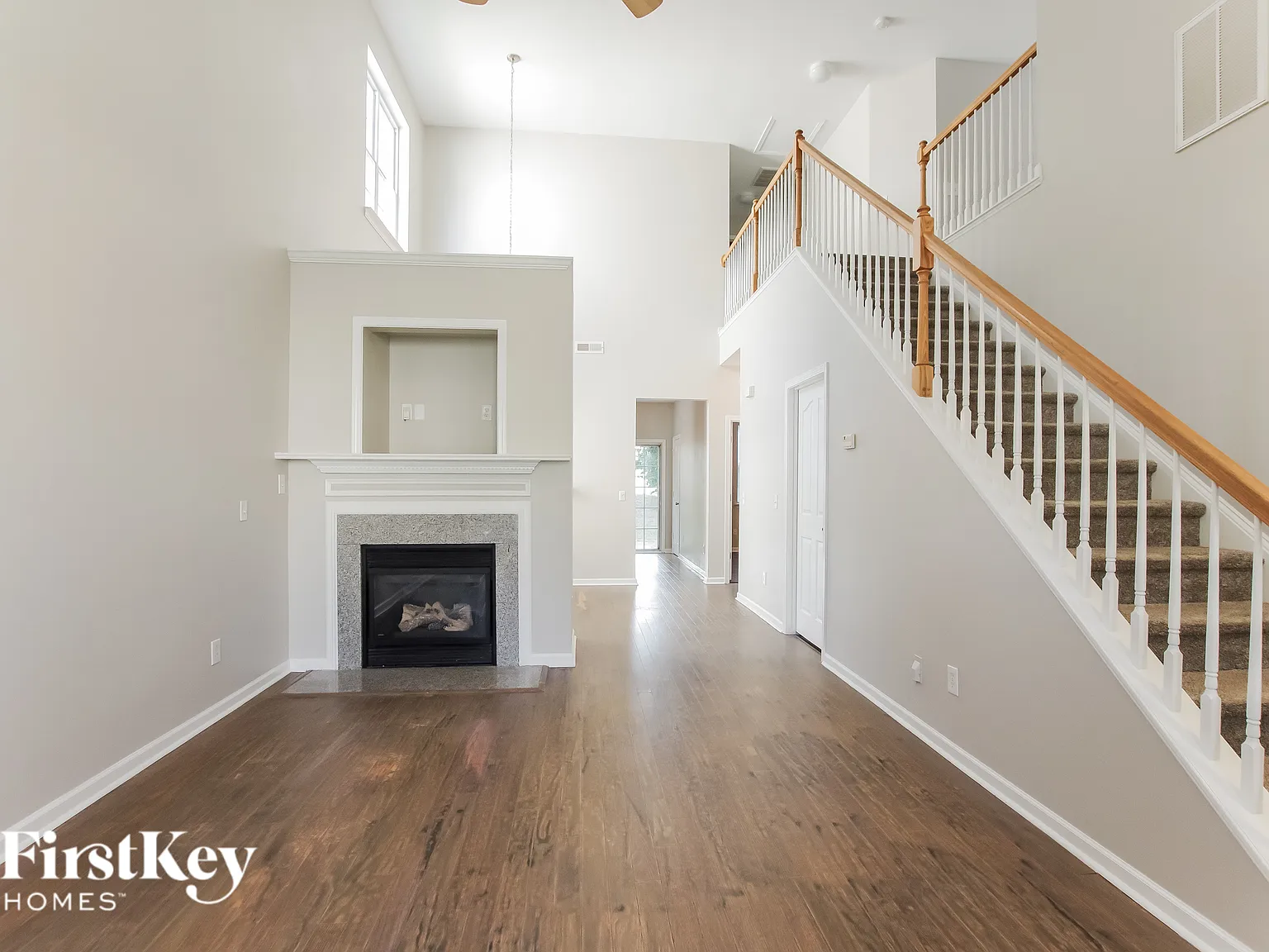3 bed, 2.5 bath, 1550 sqft, $2,880 — Photo 4