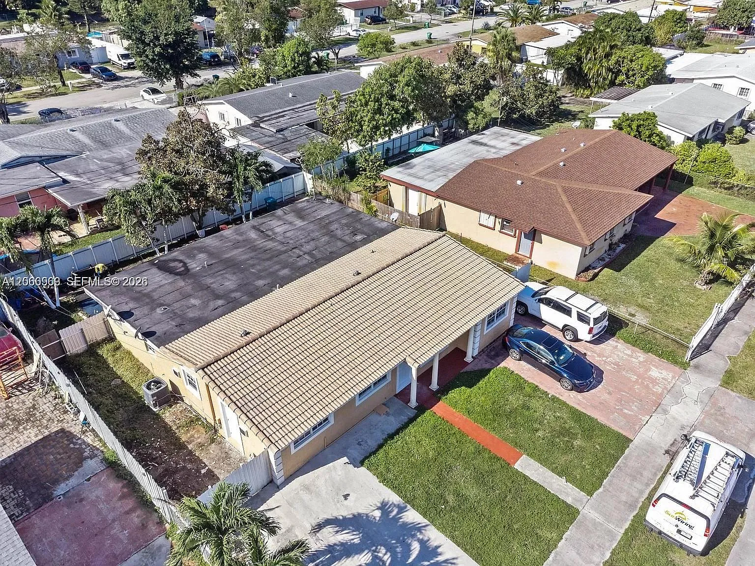 Carol City 5th Addn — Photo 2