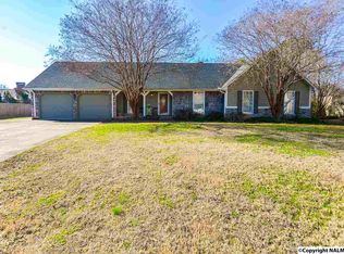 1601 Kenwood Ct SE, Decatur, AL 35601