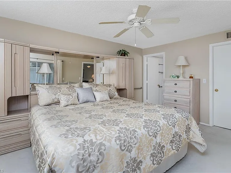 5515 Rattlesnake Hammock Rd #205 — Photo 12