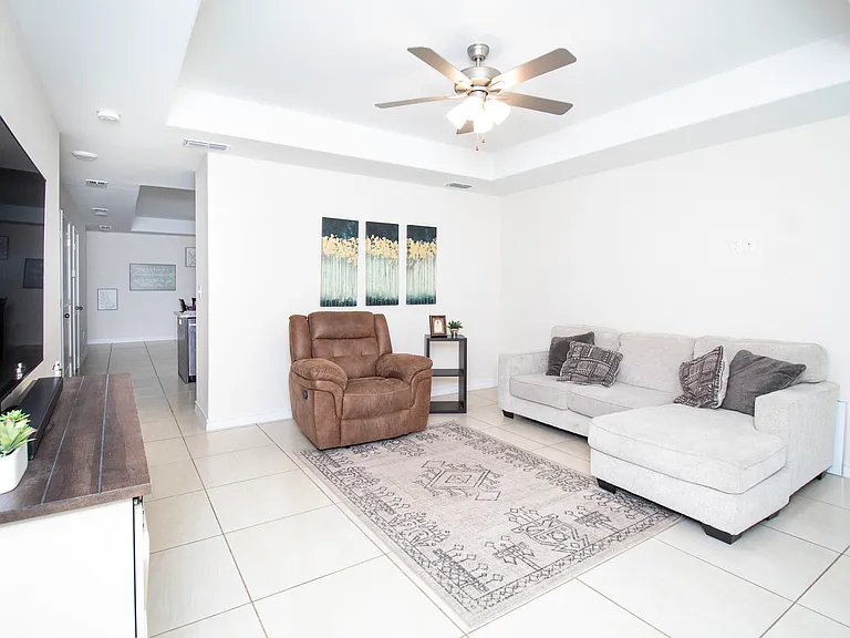 5406 Encanto Dr — Photo 8