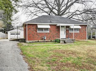10103 Caldwell Dr, Jeffersontown, KY 40299