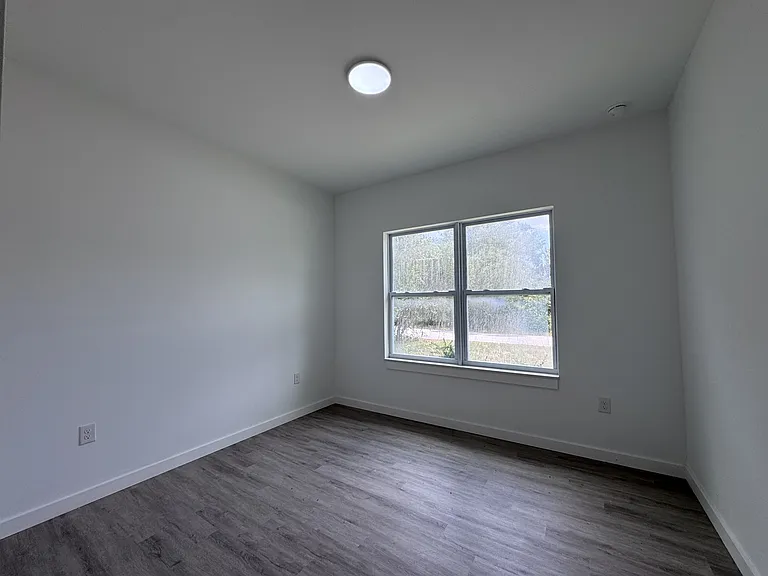 1223 Koltenborn Rd — Photo 20