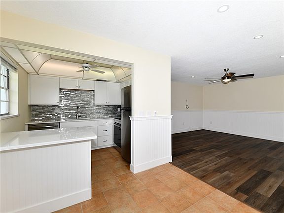 3rd image of 2800 Indian River Blvd APT A5