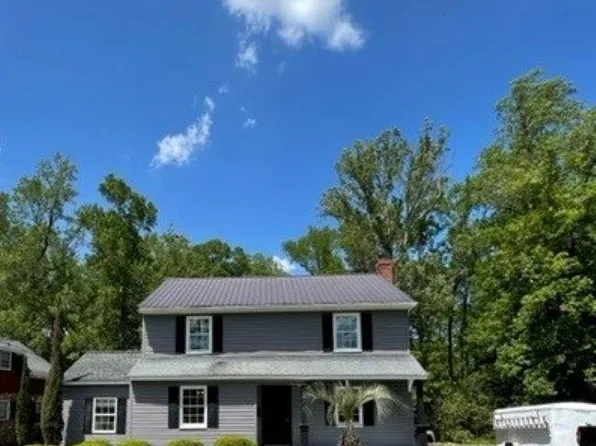 247 Magnolia Dr., Lake City, SC 29560