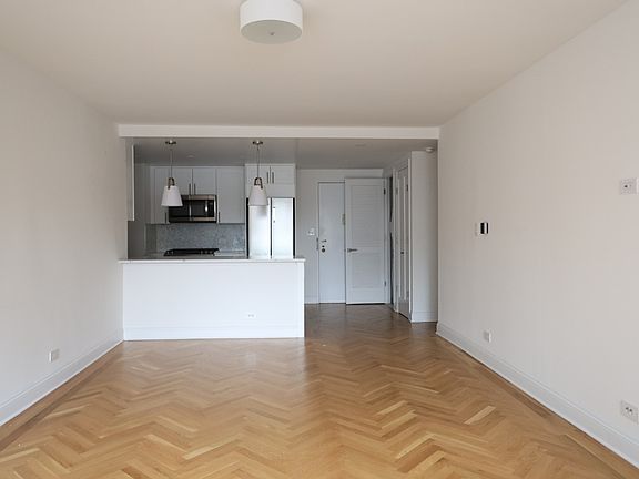 3rd image of 305 E 86th St #14JKE