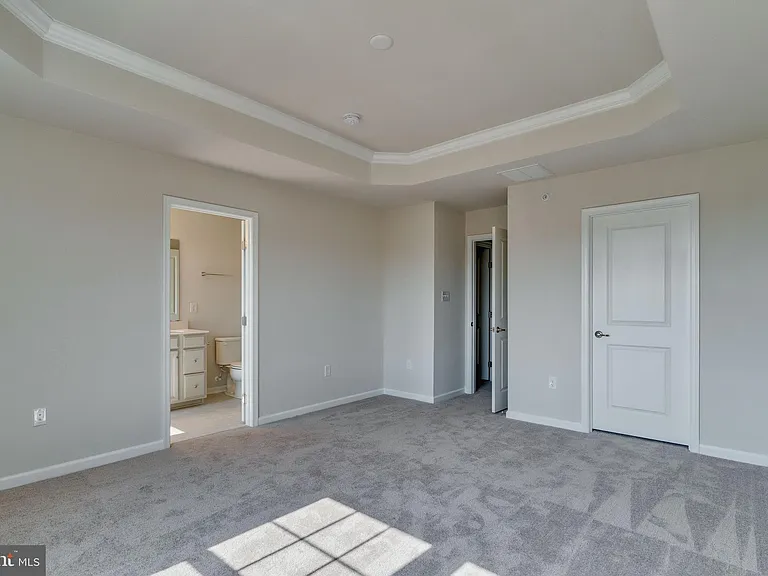 124 Bishop Way — Photo 11