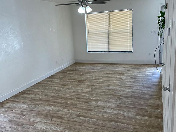 5th image of 980 Canal View Blvd APT J8