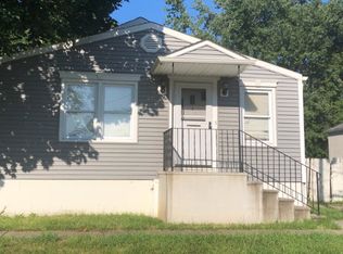 34 McCoy Ave, Hamilton, NJ 08619