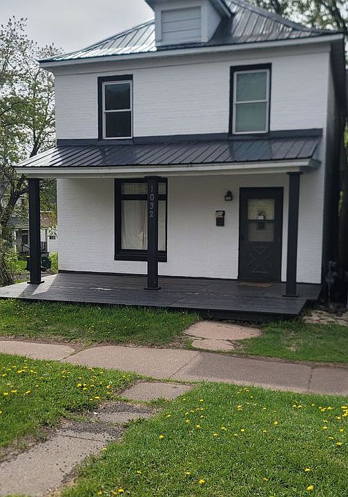 1st image of 1032 E 6th St
