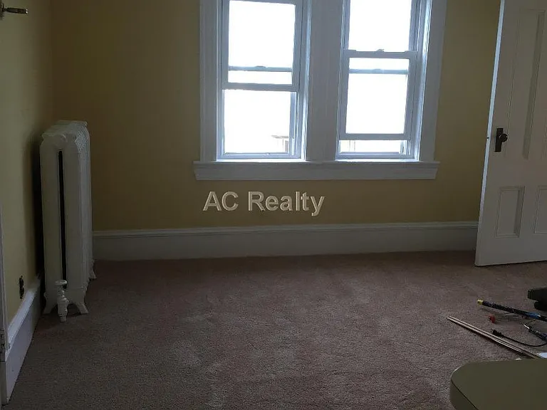 18 Reed Ave #3 — Photo 5