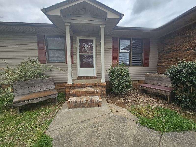 1st image of 1412 Michelle Dr #A