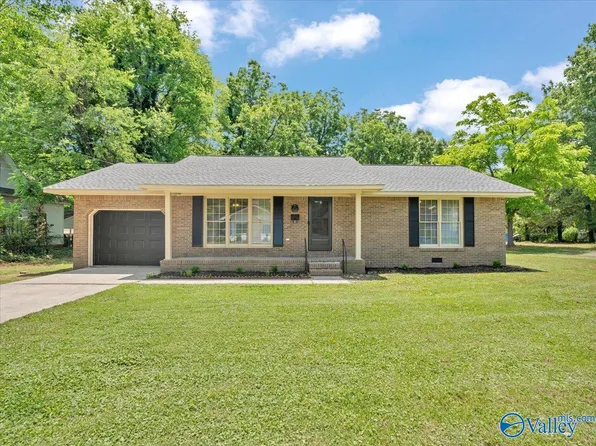 404 Rock St SE, Hartselle, AL 35640