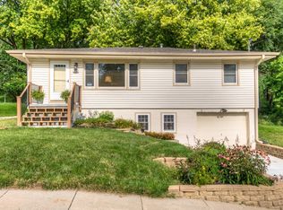 304 Sylvan Dr, Council Bluffs, IA 51503