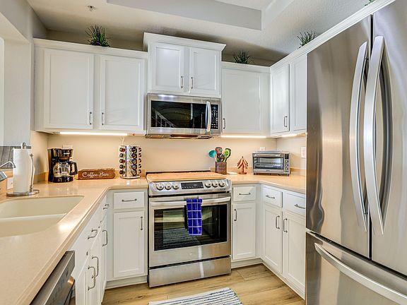 5th image of 551 Bahia Beach Blvd #1A