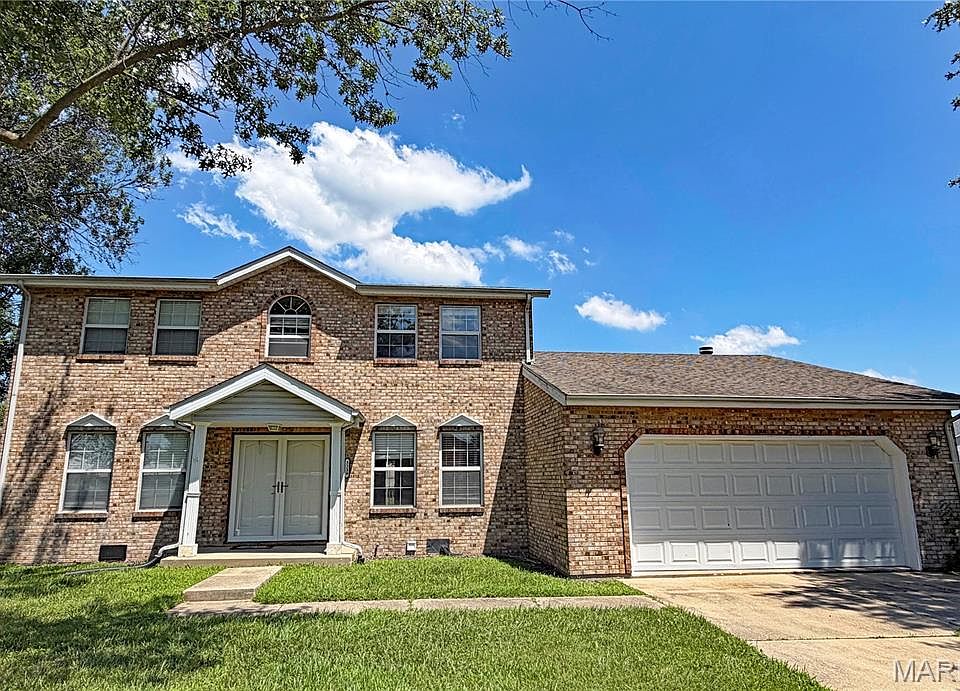 1st image of 3239 Fielding Ln