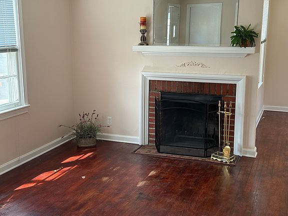 2nd image of 7125 Beverly St