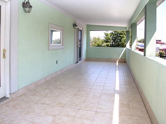 2nd image of 4402 Highland Ave