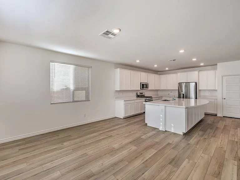 4445 Panoramic View Ave — Photo 14