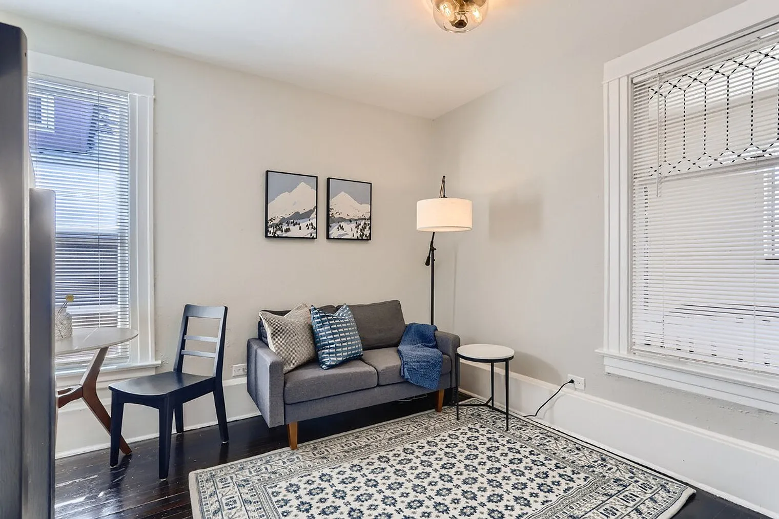 2 bed, 1.0 bath, 731 sqft, $3,199 — Photo 3