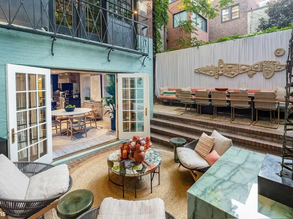 20 West 12th Street image 11 of 30