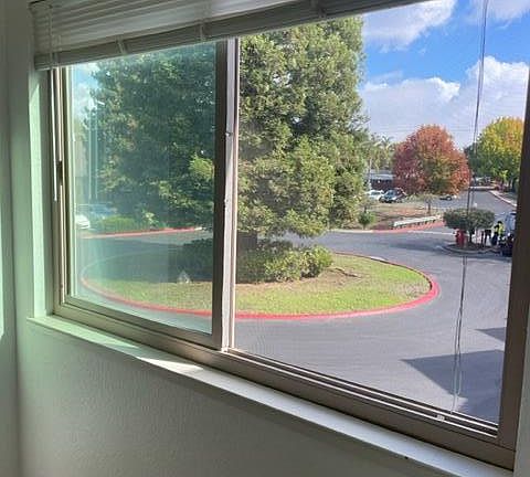 4th image of 212 Vista Prieta Ct