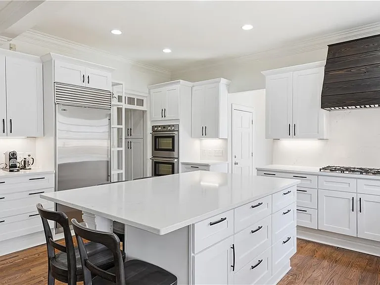 1124 Moores Mill Rd NW — Photo 10