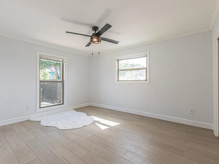 3907 Chase Cir — Photo 29