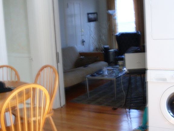 kitchen-dining looking to lr