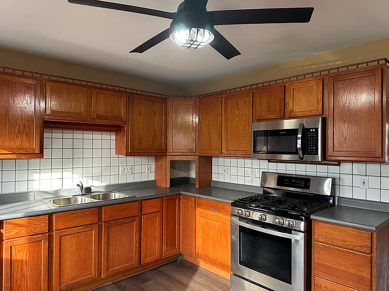 508 Kenyon Ave — Photo 8