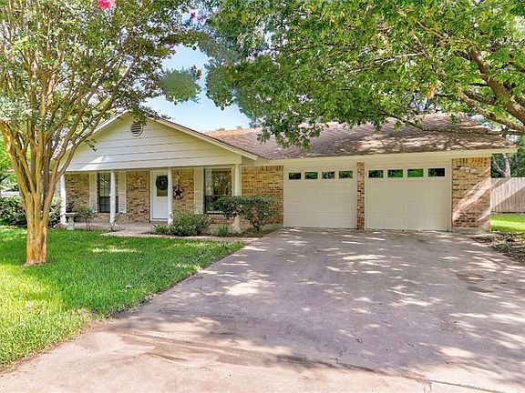 2nd image of 9804 Queensland Dr