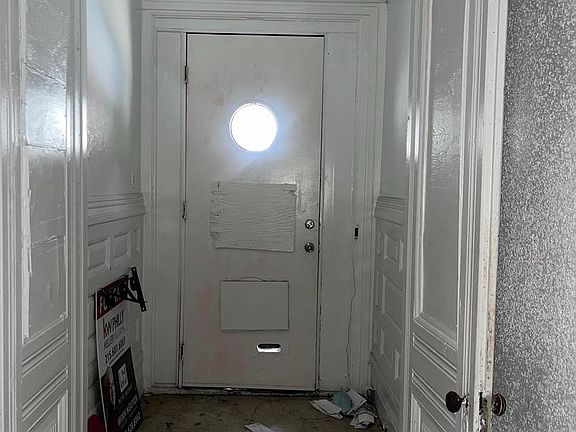 2nd image of 1946 N 23rd St