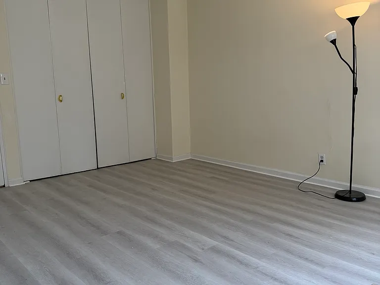 201 Saint Pauls Ave #5G — Photo 18
