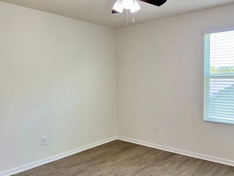 101 Cedar Breeze Dr — Photo 22