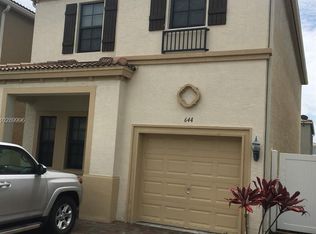644 NE 191st Ter, Miami, FL 33179