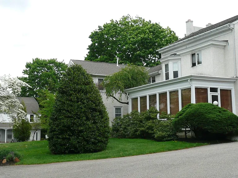 440 E North Ln #D3 — Photo 1