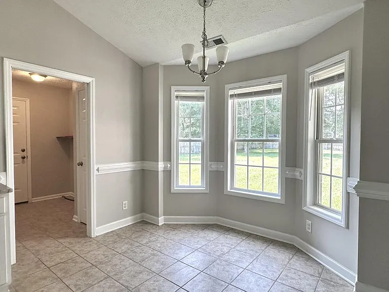 124 Bayou Ct — Photo 8