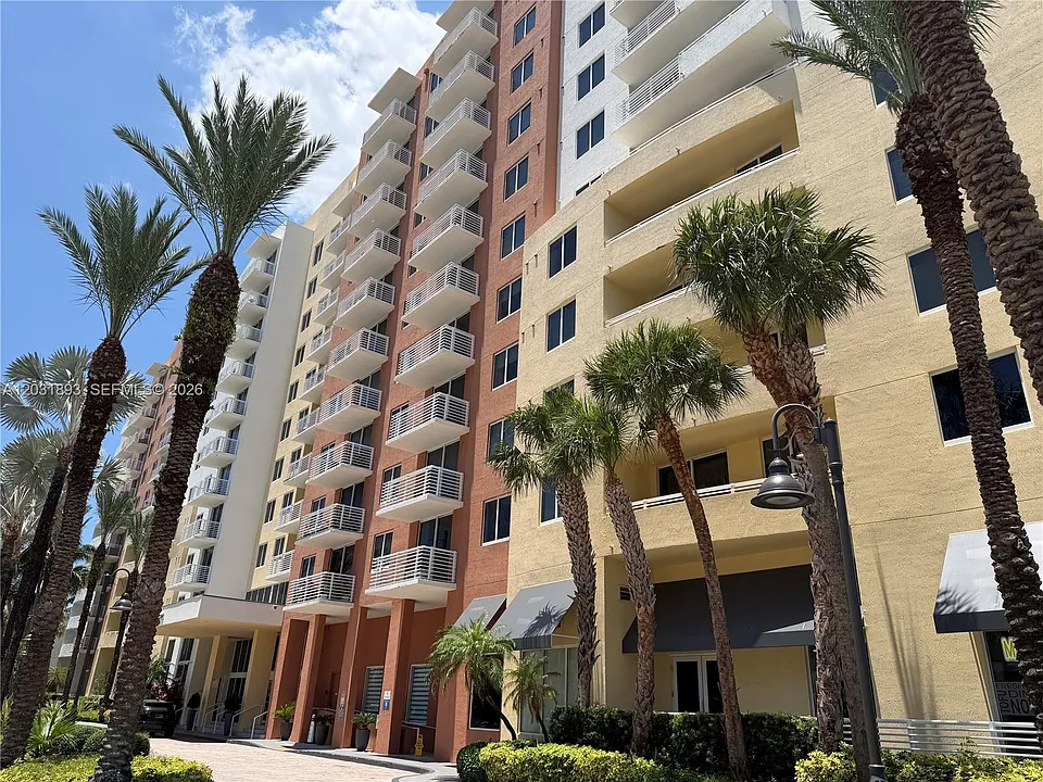 18800 NE 29th Ave #405