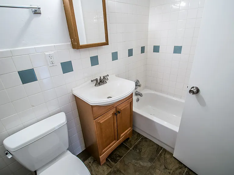 Logan Flats — Photo 18