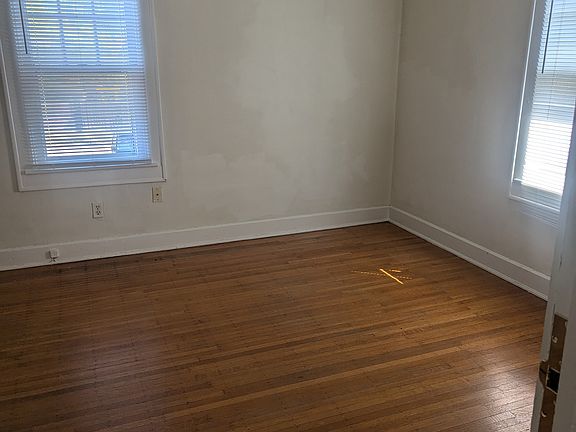 2nd image of 6039 N College Ave